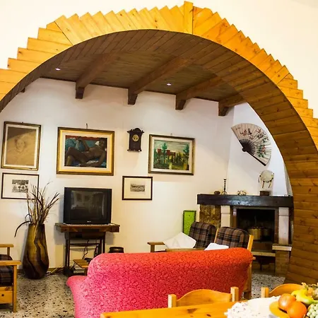 La Di Lella Vila