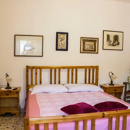 Vila La Di Lella